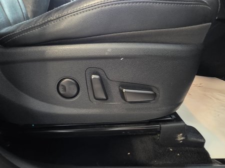 2019 Hyundai Santa Fe - thumbnail 12