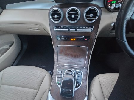 2017 Mercedes-Benz GLC Class ** DEPOSIT TAKEN **220 D 4MATIC 5DR AUTO €25,950 thumbnail