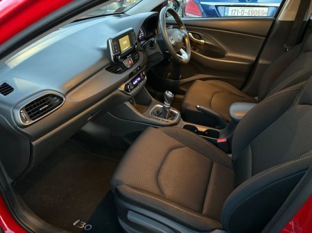 2017 Hyundai i30 - thumbnail 6