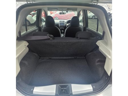 2016 Nissan March - thumbnail 16