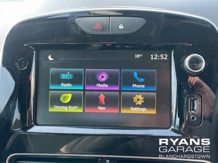 2019 Renault Clio - thumbnail 19