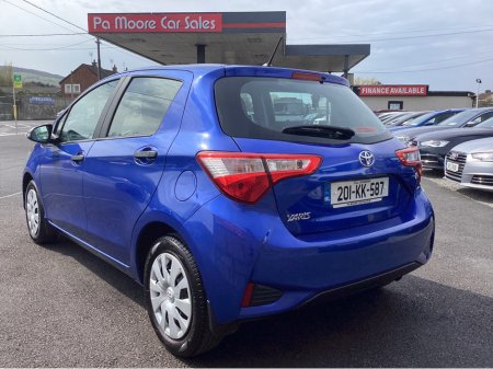 2020 Toyota Yaris - thumbnail 6