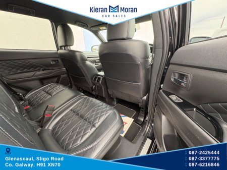 2019 Mitsubishi Outlander - thumbnail 14