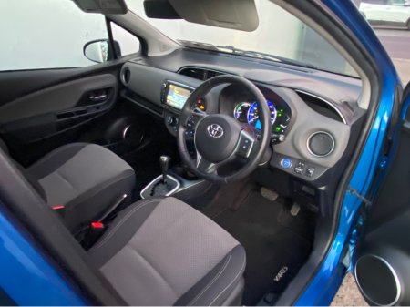 2015 Toyota Yaris ICON CVT 5DR AUTO 1.5 VVT-I 98BHP €10,945 thumbnail