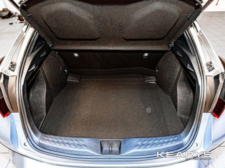 2023 Toyota C-HR - thumbnail 13