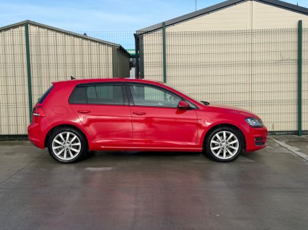 2016 Volkswagen Golf 1.4 TSI 5DR 150HP ACT Highline €13,950 thumbnail