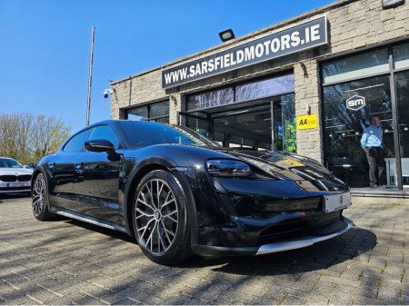 2021 Porsche Taycan 4 CROSS TURISMO 350 KW 93 KWH 5 SEATER. HUGE SPEC. FINANCE ARRANGED. SIMI. AA APPROVED. €59,999