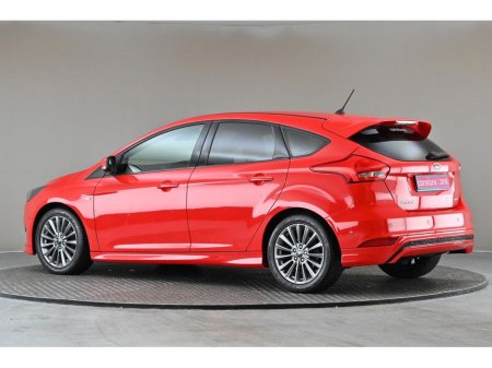 2018 Ford Focus - photo 6