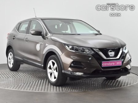 2017 Nissan Qashqai 1.2 PET XE €15,888 thumbnail