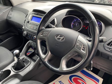 2015 Hyundai ix35 1.7 Diesel Comfort 2WD 115hp €11,895 thumbnail