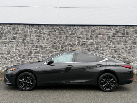 2024 Lexus ES 300 H F SPORT ES 300H 4DR AUTO €48,950 thumbnail