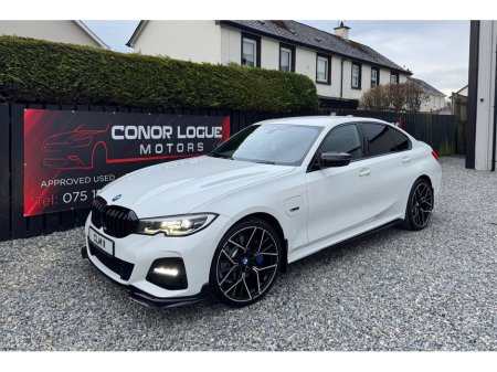 2021 BMW 3 Series - thumbnail 3