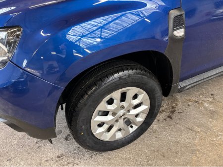 2023 Dacia Duster EXPRESSION BLUE DCI 115 4X2 NB €18,999 thumbnail