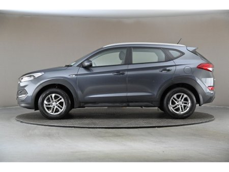 2017 Hyundai Tucson 1.6 PETROL *REAR PARK SENSORS* €17,890 thumbnail