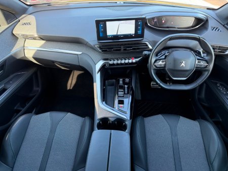 2023 Peugeot 5008 - thumbnail 11