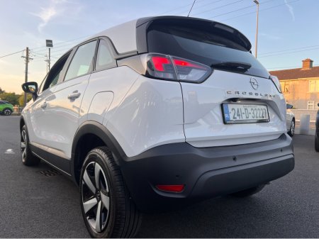 2024 Opel Crossland X **Only 14,000 Kms** Best Value As New 2024 Opel Crossland Diesel Apple Car Play Rear View Camera www.bolands.ie Est.1955 €21,950 thumbnail