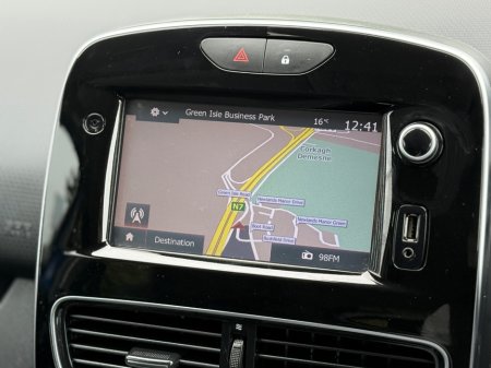 2018 Renault Clio - thumbnail 23