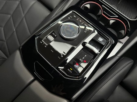 2025 BMW 5 Series 530E M SPORT TOURING €66,990 thumbnail