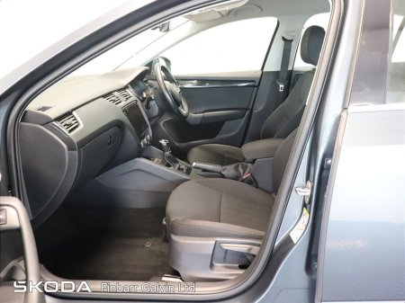 2018 Skoda Octavia - thumbnail 4