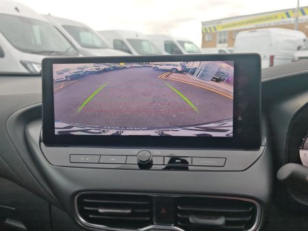 2026 Nissan Juke - thumbnail 12