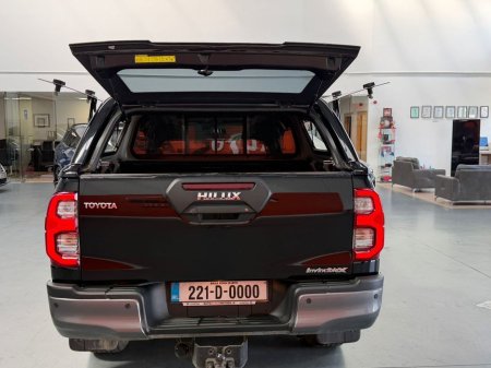 2022 Toyota Hilux - thumbnail 7