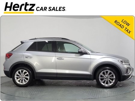 2024 Volkswagen T-Roc - thumbnail 3