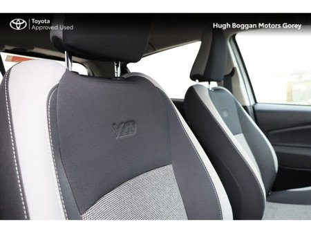2020 Toyota Yaris YARIS HYBRID Y20 €17,950 thumbnail