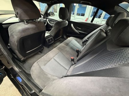 2016 BMW 3 Series - thumbnail 28