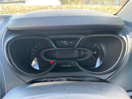 2019 Renault Captur - thumbnail 8