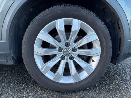 2019 Volkswagen T-Roc SPORT 1.0 TSI MANUAL 6SPEED FWD 115HP 5DR €20,950 thumbnail