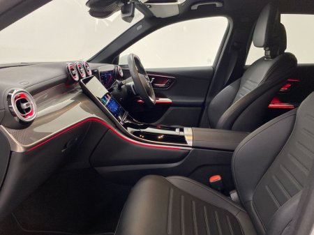 2025 Mercedes-Benz GLC Class - thumbnail 14