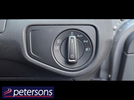 2018 Volkswagen Golf 1.2 TSI 5 DOOR AUTOMATIC - LOW MILEAGE €19,950 thumbnail