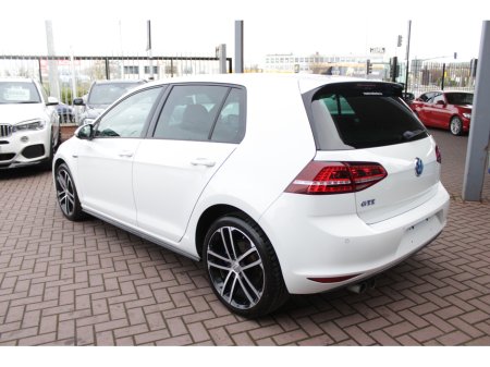 2016 Volkswagen Golf - thumbnail 6