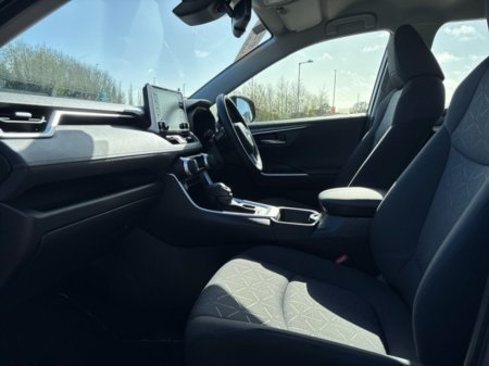 2022 Toyota Rav4 - photo 6