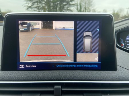 2019 Peugeot 3008 ALLURE 1.5 BLUE HDI 130 6 6.2 4DR €17,995 thumbnail