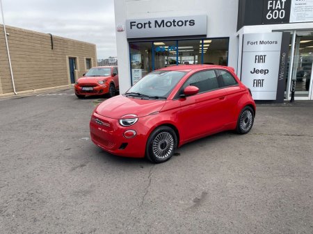 2025 Fiat 500e ICON €22,850