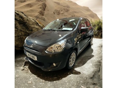 2014 Mitsubishi Space Star 1.0 71PS Invite 5MT AS&G €5,488 thumbnail