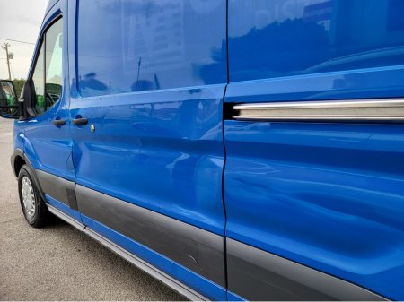 2019 Ford Transit - thumbnail 8