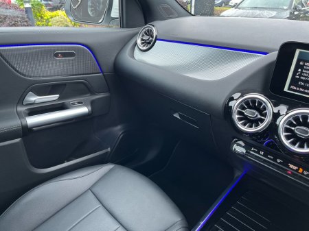 2023 Mercedes-Benz EQA - thumbnail 24