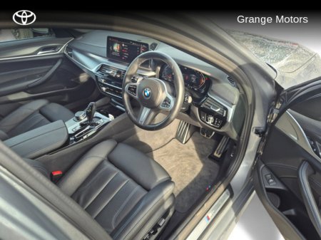2024 BMW 5 Series M SPORT TOURING(ESTATE) 5DR AUTO €56,950 thumbnail