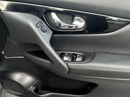 2020 Nissan Qashqai - thumbnail 16