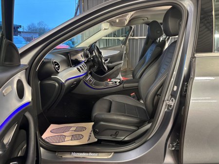 2019 Mercedes-Benz E Class - thumbnail 14