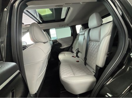 2022 Mitsubishi Outlander - thumbnail 11