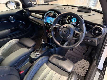 2024 MINI Hatch LEVEL 3 COOPER S=PAN ROOF//LOW MILES//AS NEW=FULL MINI SERVICE HISTORY=TAILORED FINANCE PACKAGES AVAILABLE=TRADE IN’S WELCOME €25,995 thumbnail