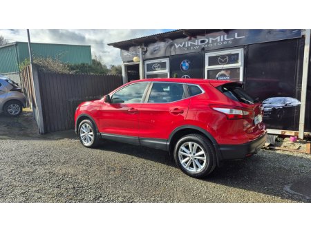 2015 Nissan Qashqai - thumbnail 5