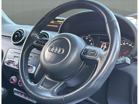 2016 Audi A1 - thumbnail 16