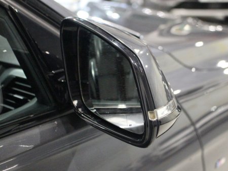 2018 BMW 3 Series - thumbnail 16