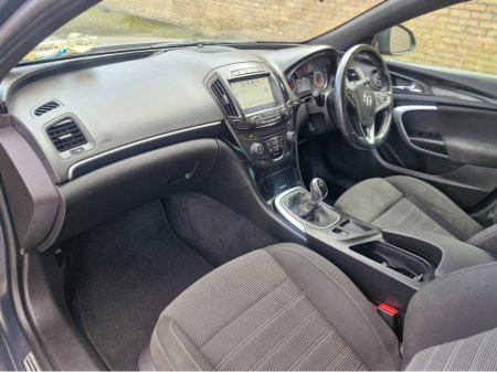 2016 Vauxhall Insignia - thumbnail 8