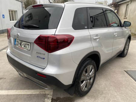 2023 Suzuki Vitara - thumbnail 9