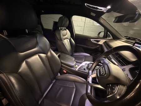 2017 Audi Q7 3.0TDI 272 quattro Tiptronic S Line thumbnail